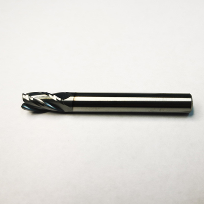 Katı Tungsten Karbür 4 Ağızlı D6r0.5 Köşe Yarıçaplı Parmak Frezeler Hrc55 SP